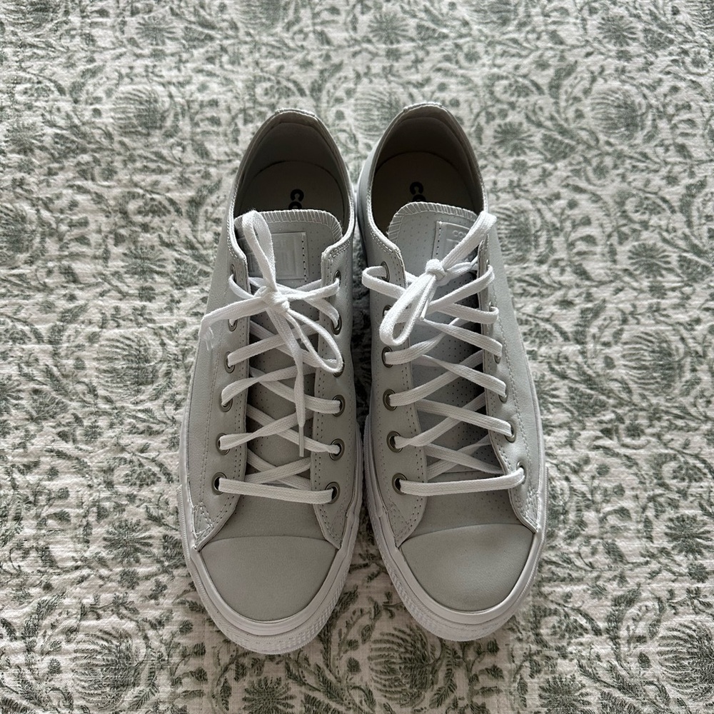 Converse Platform Sneaker